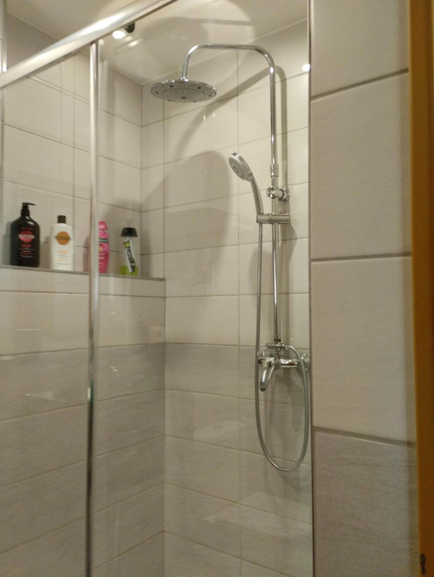 Malé útulné studio s koupelnou a kuchyňkou Svinarov Exterior foto